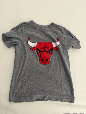 NBA Kids Gray Tee with Red Bulls Logo